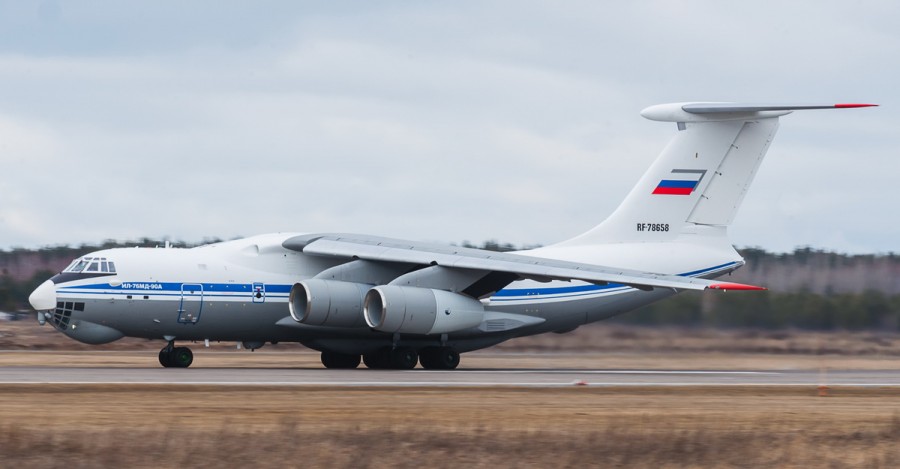 IL 76 NK8 8323